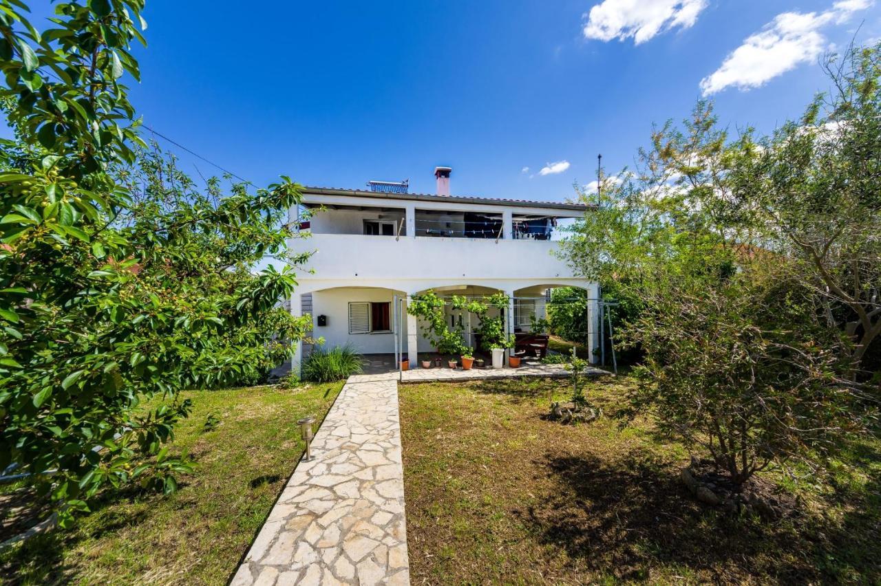 Apartments With A Parking Space Nin, Zadar - 10414 Exterior foto